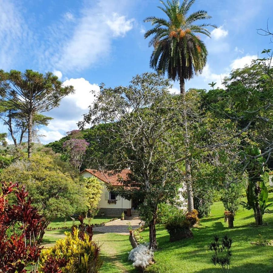 Sitio Araxa - 82 Anos De Historia - Suite Confortavel Em Meio A Floresta Paty do Alferes Exterior foto