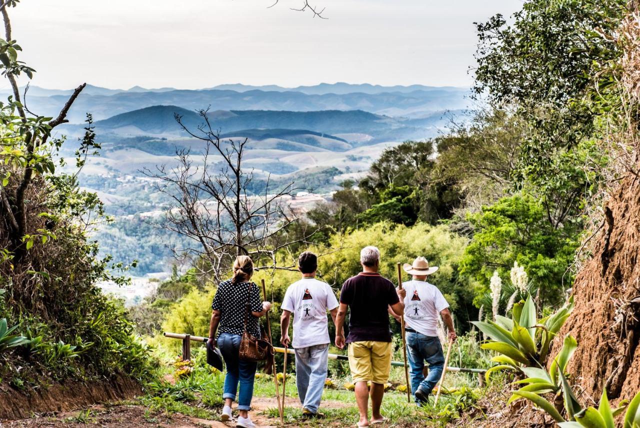 Sitio Araxa - 82 Anos De Historia - Suite Confortavel Em Meio A Floresta Paty do Alferes Exterior foto